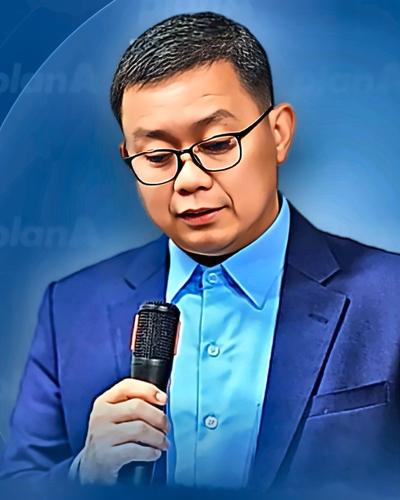 ឯកឧត្តម ឡោ ម៉េងហួត ស្ថាបនិក PlanA Education